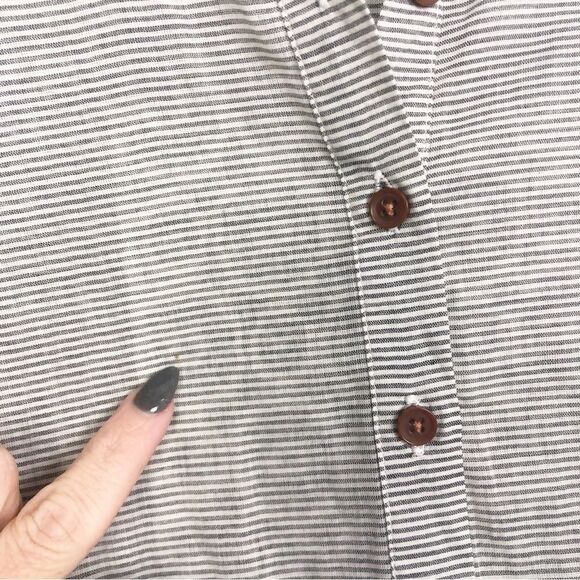 ANTHROPOLOGIE | Birds of Paradis by Trovata Gray Stripe Top Women’s Size Small - Picture 11 of 11